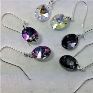 Boucles d'oreilles ovales perles de cristal Swarovski 12 mm montées sur crochets en argent 925